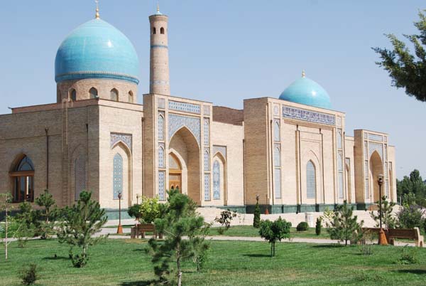 Tashkent – The Capital of Uzbekistan! - SILK TOUR Uzbeksitan